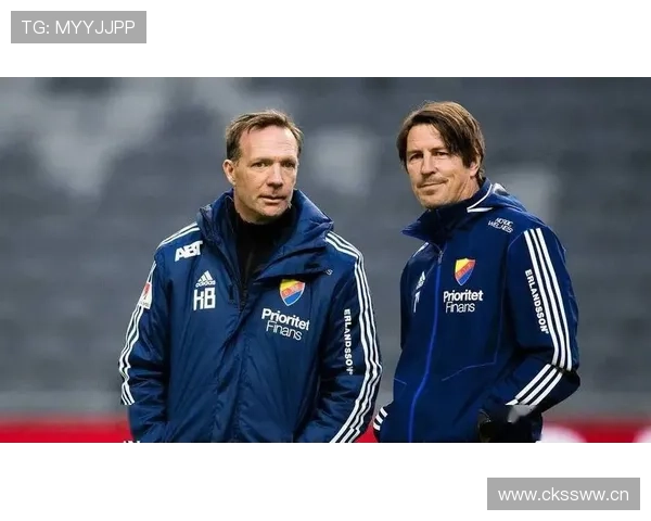 阿贾克斯荷甲竞争力下滑,对争冠形势与赛季走势产生影响 阿贾克斯荷甲竞争力下滑,对争冠形势与赛季走势产生影响