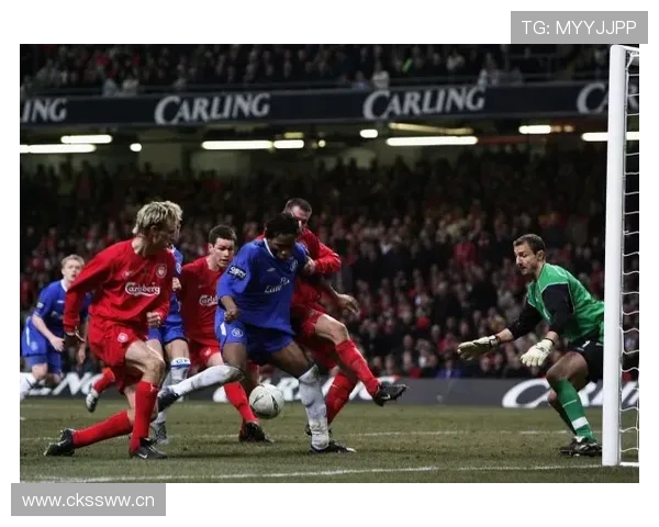 切尔西的节奏问题，本质是中场功能重叠